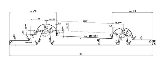 Vista de pefil de las Placas para Carril de tipo Pandrol, modelo 150, dónde se pueden ver las acotaciones que indican su tamaño
